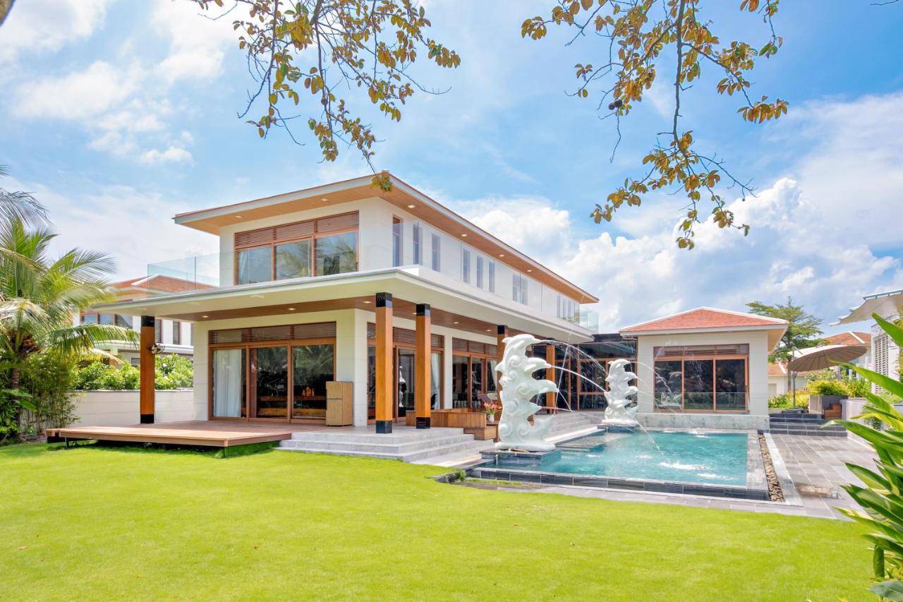 Deluxe Beach Villas By Danatrip Đà Nẵng Exterior foto