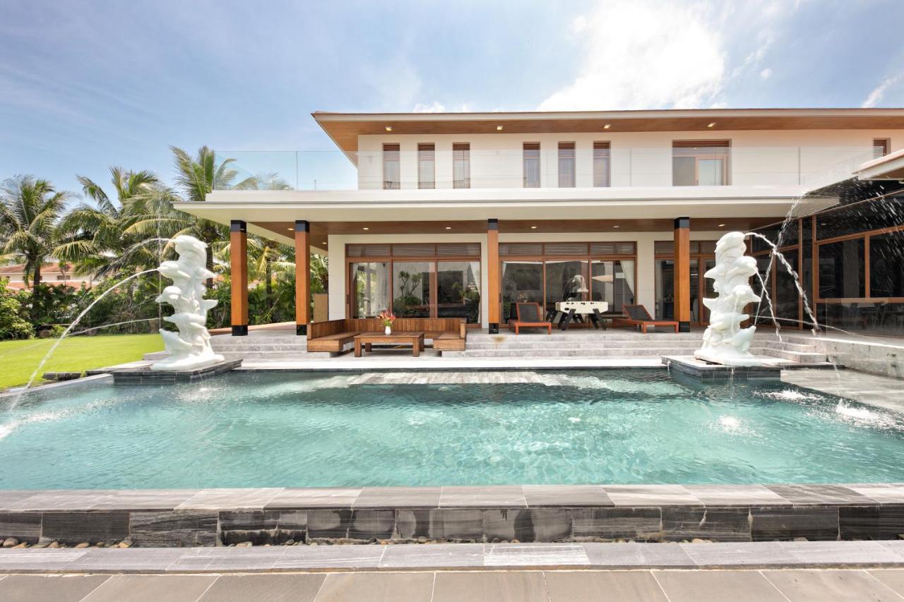 Deluxe Beach Villas By Danatrip Đà Nẵng Exterior foto